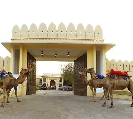 Sara Vilas Hotel Nawalgarh Eksteriør bilde