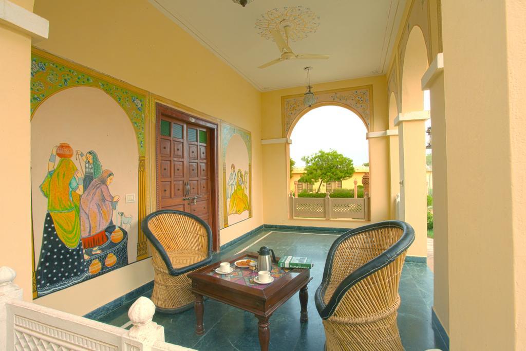 Sara Vilas Hotel Nawalgarh Eksteriør bilde