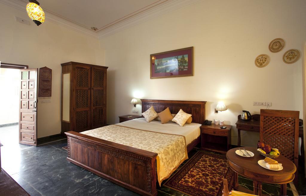 Sara Vilas Hotel Nawalgarh Eksteriør bilde