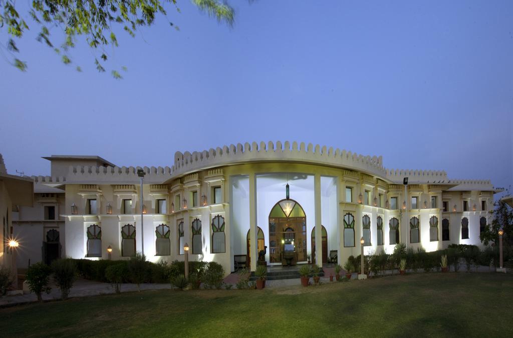 Sara Vilas Hotel Nawalgarh Eksteriør bilde
