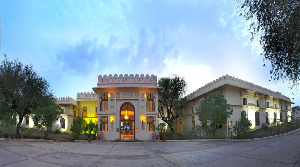 Sara Vilas Hotel Nawalgarh Eksteriør bilde
