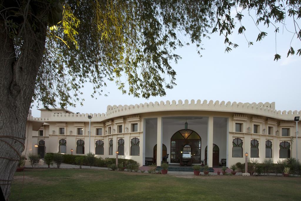 Sara Vilas Hotel Nawalgarh Eksteriør bilde