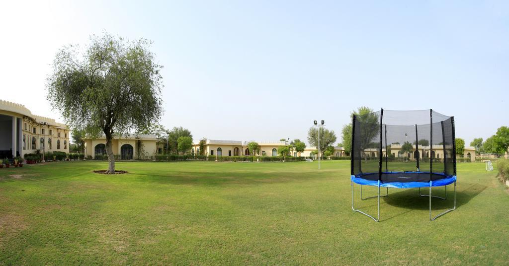 Sara Vilas Hotel Nawalgarh Eksteriør bilde